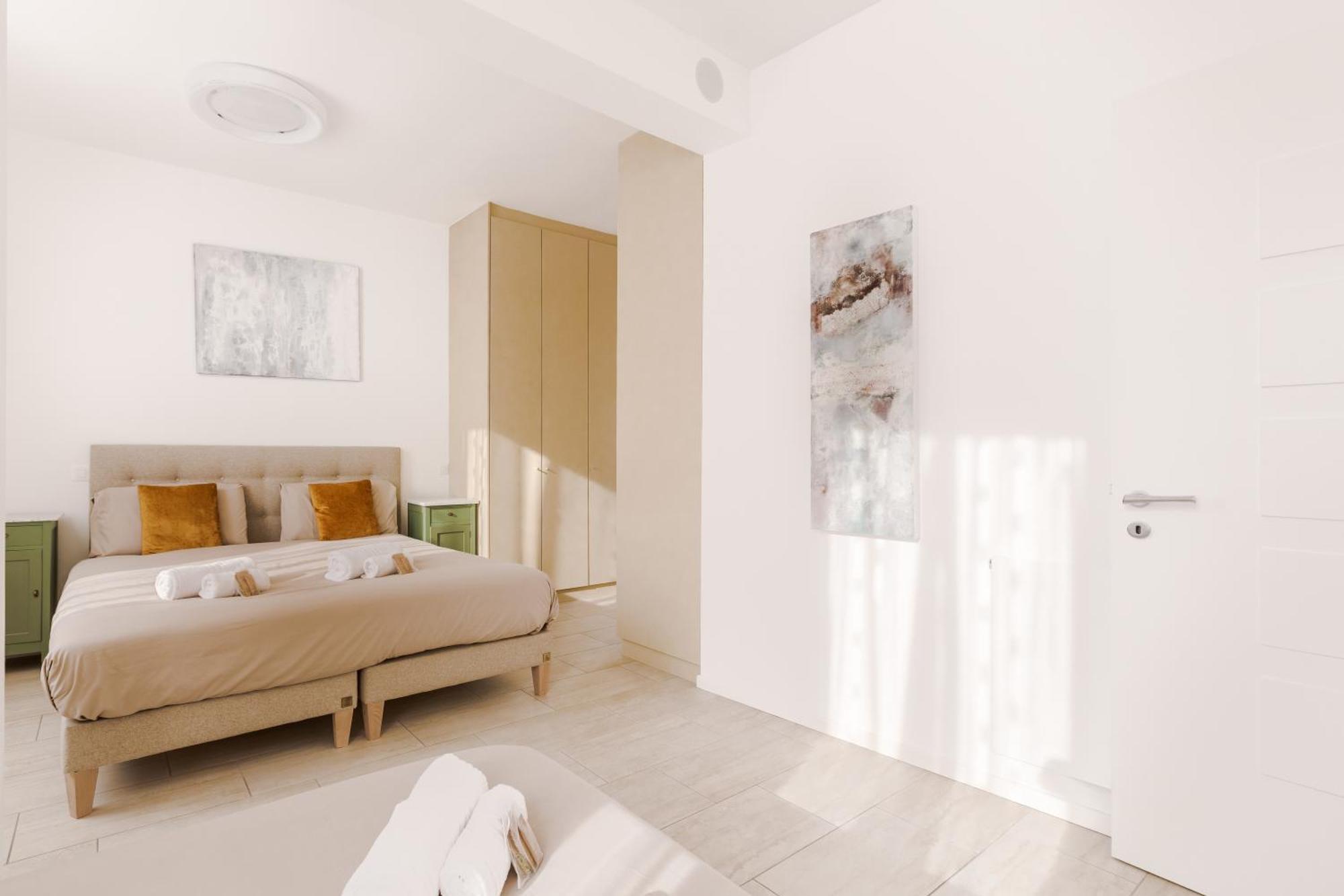 Front Lake Pearl 5 For 6Pax -By Easylife Swiss Lugano Exteriör bild