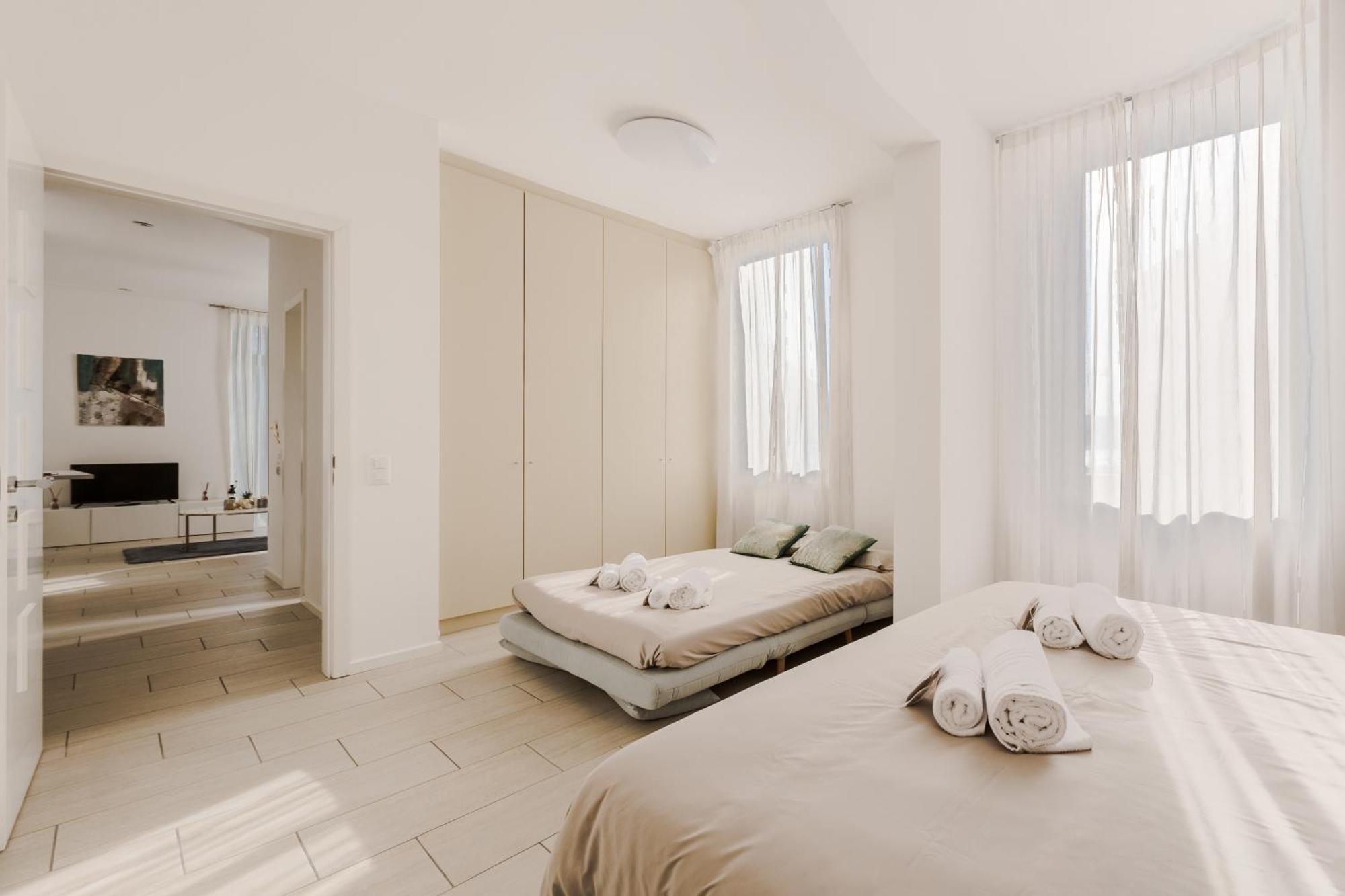 Front Lake Pearl 5 For 6Pax -By Easylife Swiss Lugano Exteriör bild